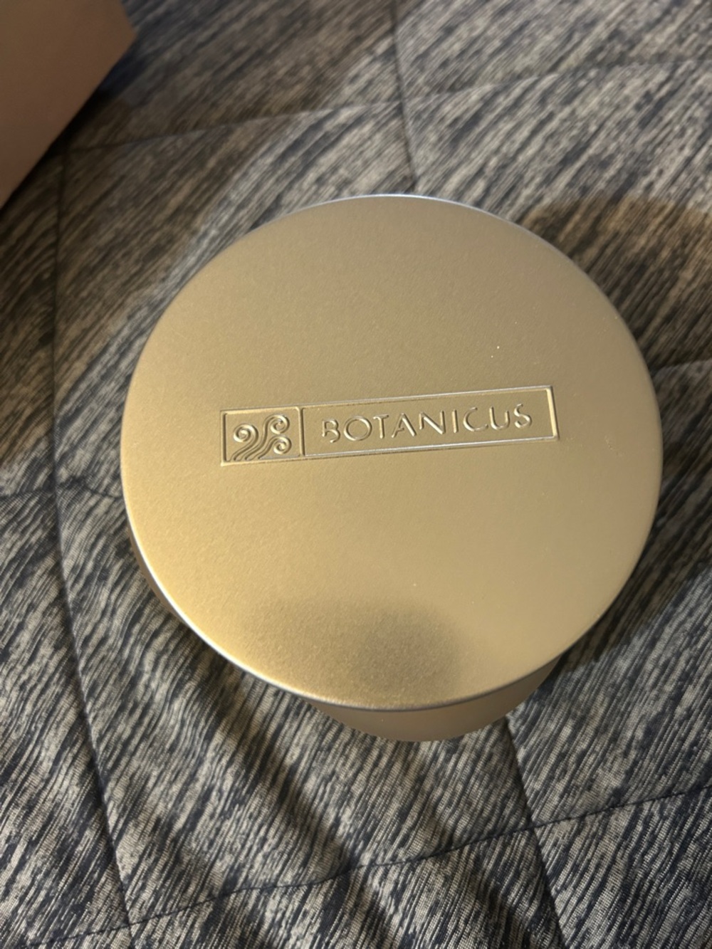 New Botanicus candle in Linden scent - Picture 8 of 9